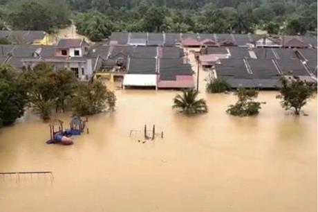 صورة حول : ماليزيا : إجلاء نحو ثلاثة آلاف شخص بسبب الفيضانات ماليزيا : إجلاء نحو ثلاثة آلاف شخص بسبب الفيضانات