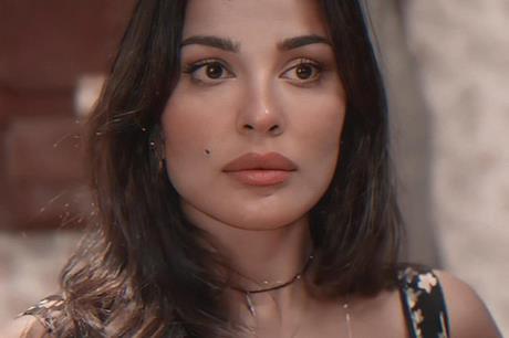 أحدث ظهور لبطلة " صالون زهرة"