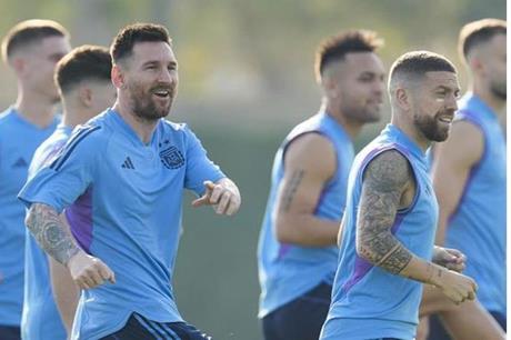 صورة حول : ميسي ابرز لاعبي منتخب الارجنتين في مواجهة السعودية #مونديال_قطر ميسي ابرز لاعبي منتخب الارجنتين في مواجهة السعودية #مونديال_قطر