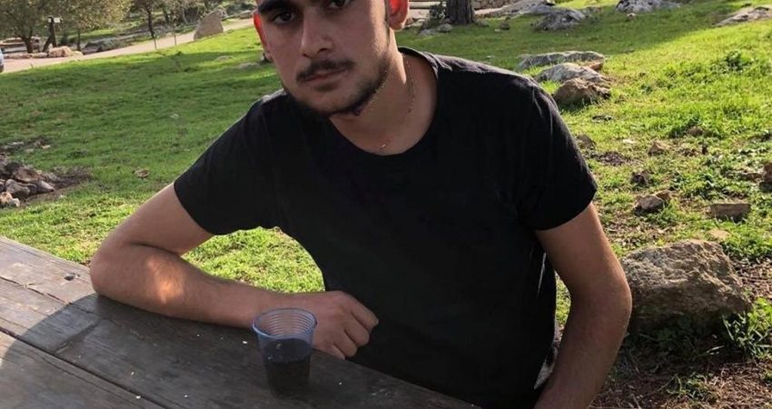 صورة حول : مسلحون فلسطينيون يختطفون جثة شاب إسرائيلي مسلحون فلسطينيون يختطفون جثة شاب إسرائيلي