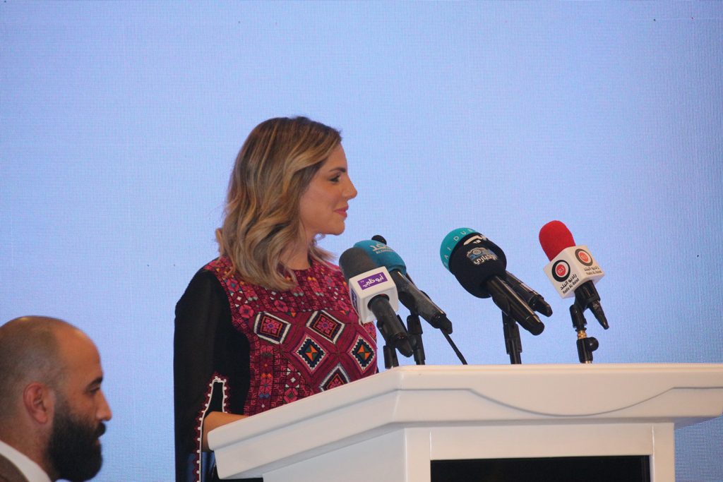 بالصور افتتاح المهرجان الدولي الـ4 للتمور الذي تنظمه جائزة خليفة الدولية لنخيل التمر