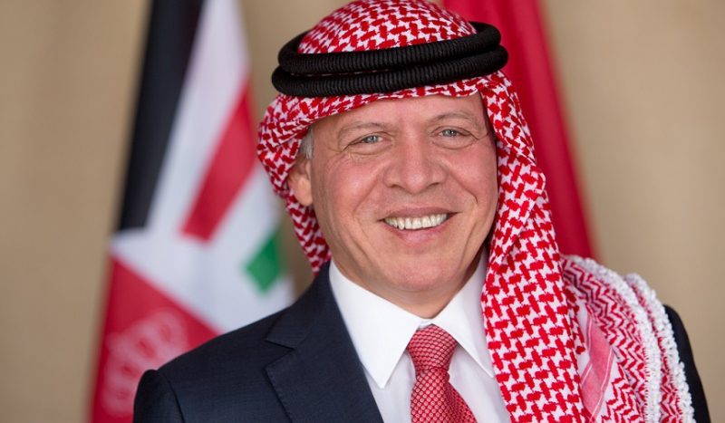 الملك يجري مباحثات مع رئيس مجلس الوزراء العراقي في عمان