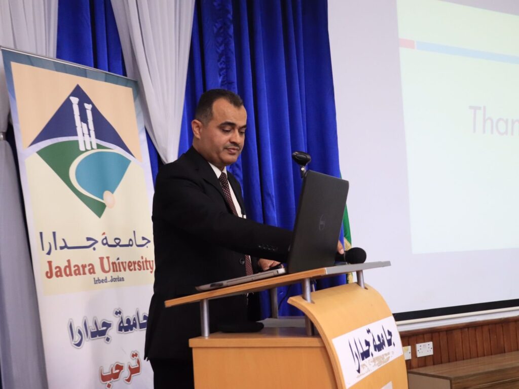 كلية الصيدلة في جامعة جدارا تنظم محاضرة عن فيتامين(د)