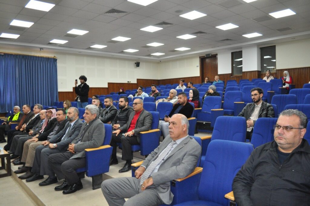 صورة حول : إدارة السلامة المرورية والوقاية من حوادث الطرق: ندوة في جامعة جدارا إدارة السلامة المرورية والوقاية من حوادث الطرق: ندوة في جامعة جدارا