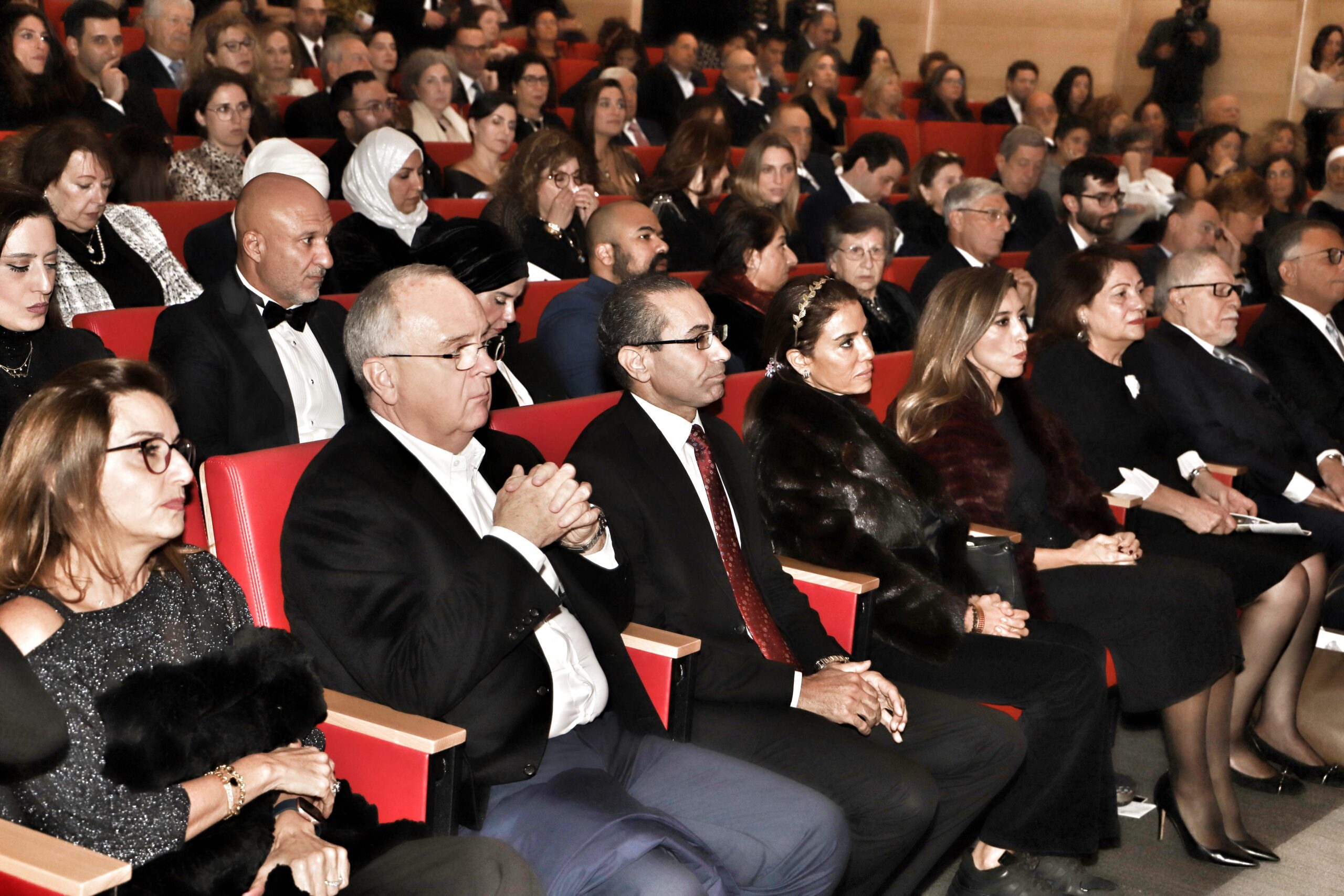 برعاية الأميرة منى الحسين انطلاق مهرجان اوبرا عمان