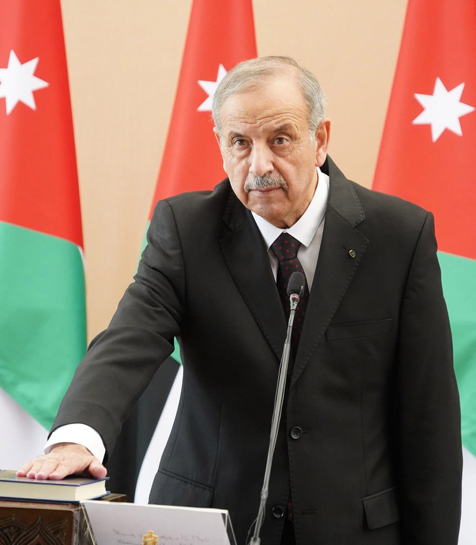 صورة حول : تعديل دوام البلديات تماشيا مع تثبيت التوقيت تعديل دوام البلديات تماشيا مع تثبيت التوقيت