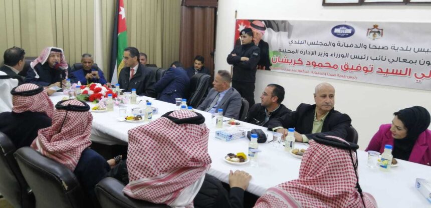 صورة حول : كريشان يتفقد عددا من بلديات البادية الشمالية الشرقية كريشان يتفقد عددا من بلديات البادية الشمالية الشرقية