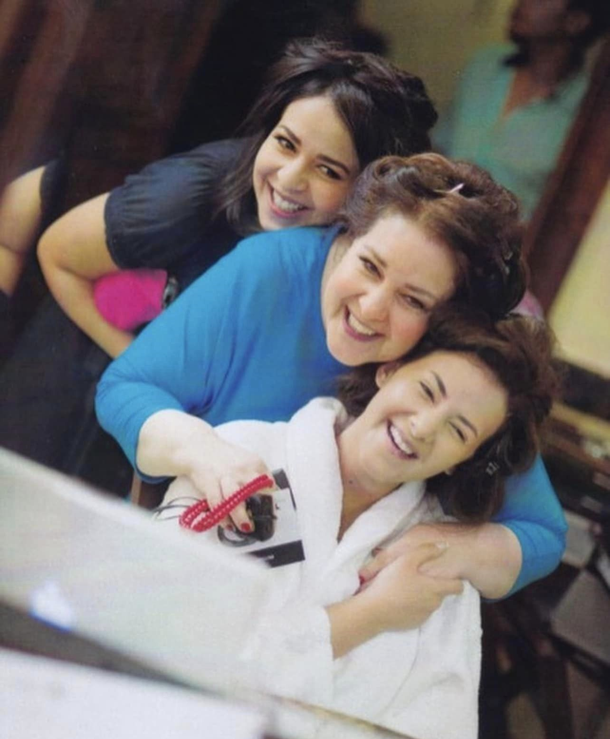 صورة حول : دنيا سمير غانم تحيي ذكرى ميلاد والدتها دلال عبدالعزيز بصور وكلمات مؤثرة دنيا سمير غانم تحيي ذكرى ميلاد والدتها دلال عبدالعزيز بصور وكلمات مؤثرة