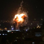 إسرائيل تشن غارات جوية على غزة