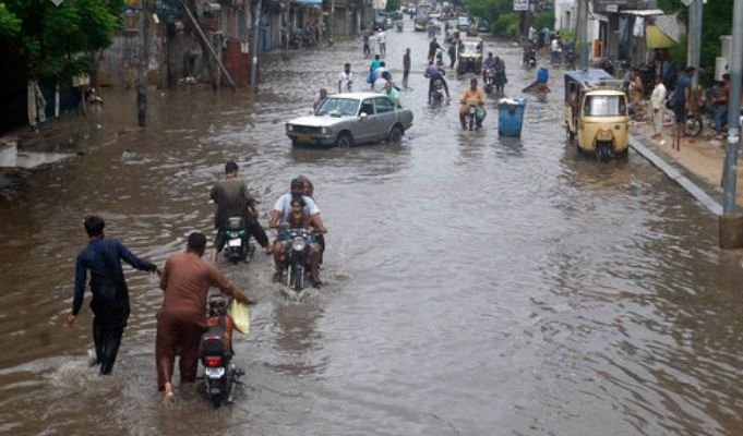 "الأرصاد الأمريكية": وادي ساليناس السفلي سيشهد فيضانات كارثية