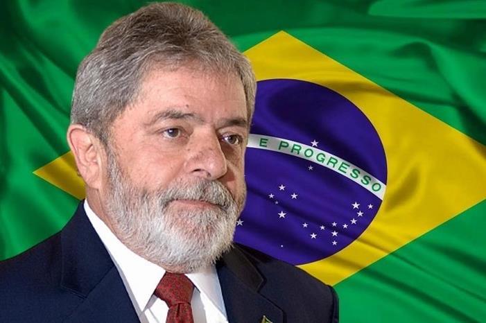 صورة حول : أعمال الشغب تعزز موقع رئيس البرازيل المنتخب أعمال الشغب تعزز موقع رئيس البرازيل المنتخب