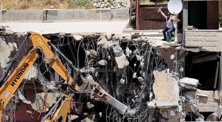 صورة حول : الاحتلال يهدم ٦ منازل في أريحا الاحتلال يهدم ٦ منازل في أريحا