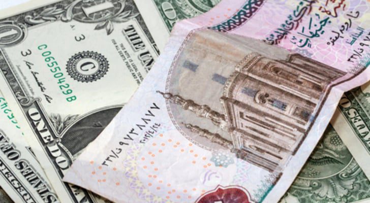 انخفاض جديد على سعر الجنيه المصري مقابل الدولار