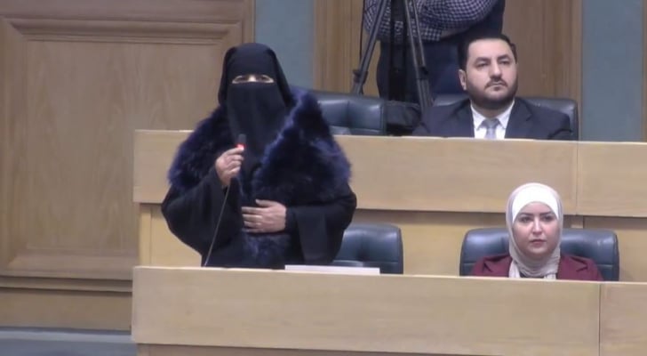 السبيتان تؤدي اليمين الدستورية أمام النواب