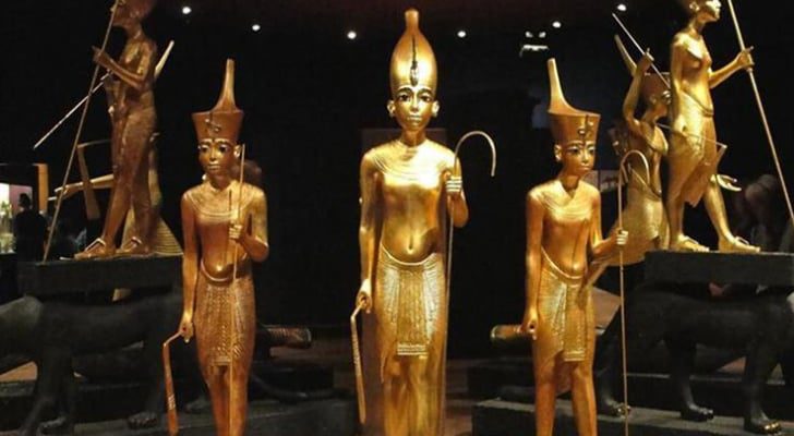 مصر توقيف 3 أشخاص بحوزتهم 72 تمثالا