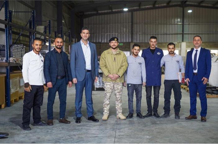 ولي العهد يزور مشروعاً لصناعة فرامل السيارات في مأدبا