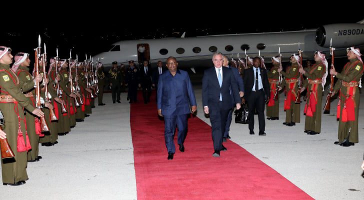 الرئيس الغيني يصل عمّان