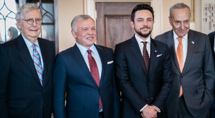 الملك يلتقي قيادات مجلس الشيوخ الأمريكي