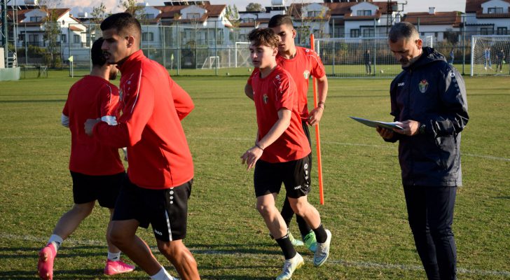 صورة حول : المنتخب الوطني للشباب يواصل تدريباته في معكسر تركيا المنتخب الوطني للشباب يواصل تدريباته في معكسر تركيا