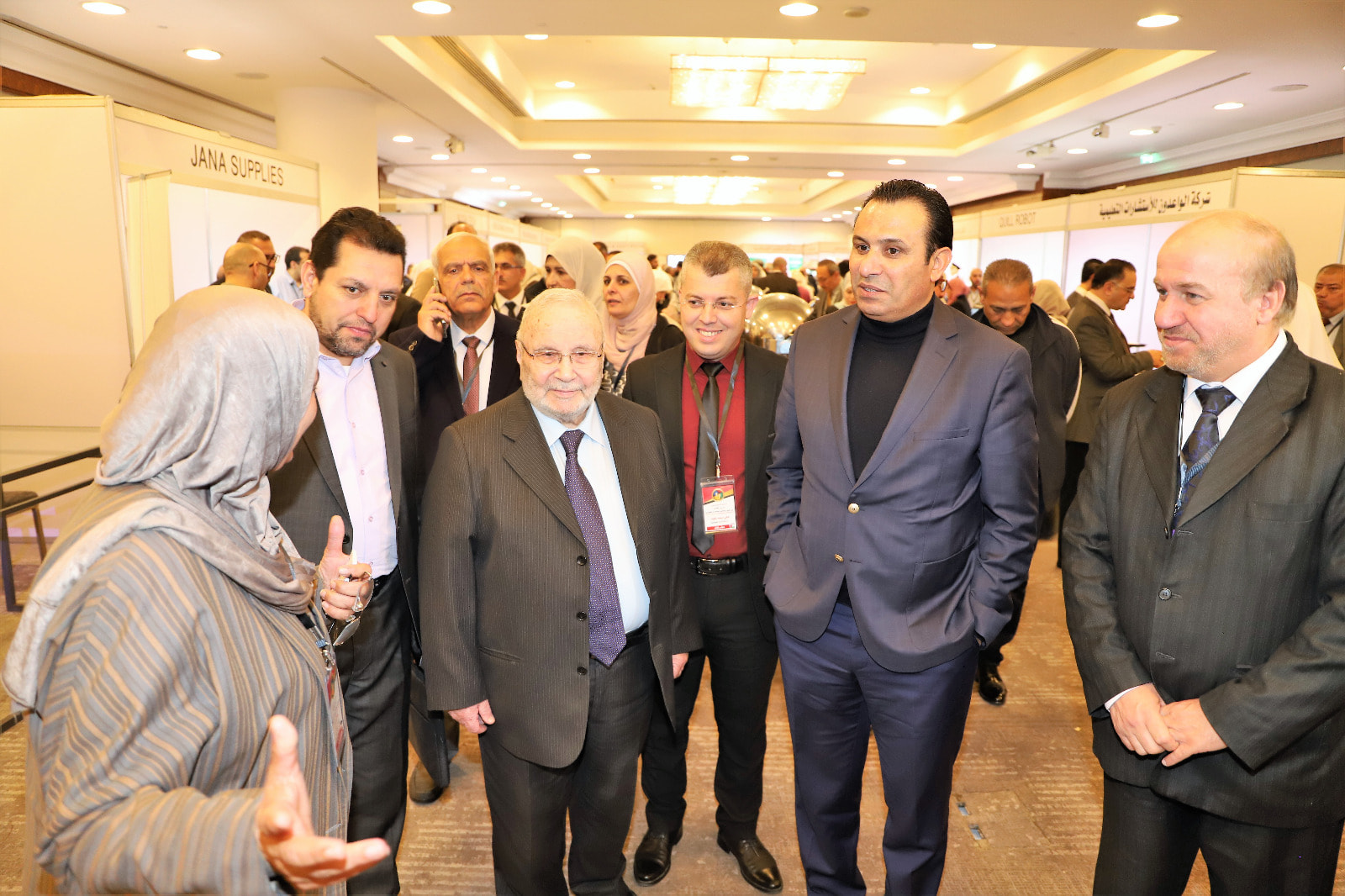 بالصور .. العجارمة يفتتح المؤتمر التربوي الدولي الذي تنظمه شركة "الواعدون للاستشارات التعليمية"