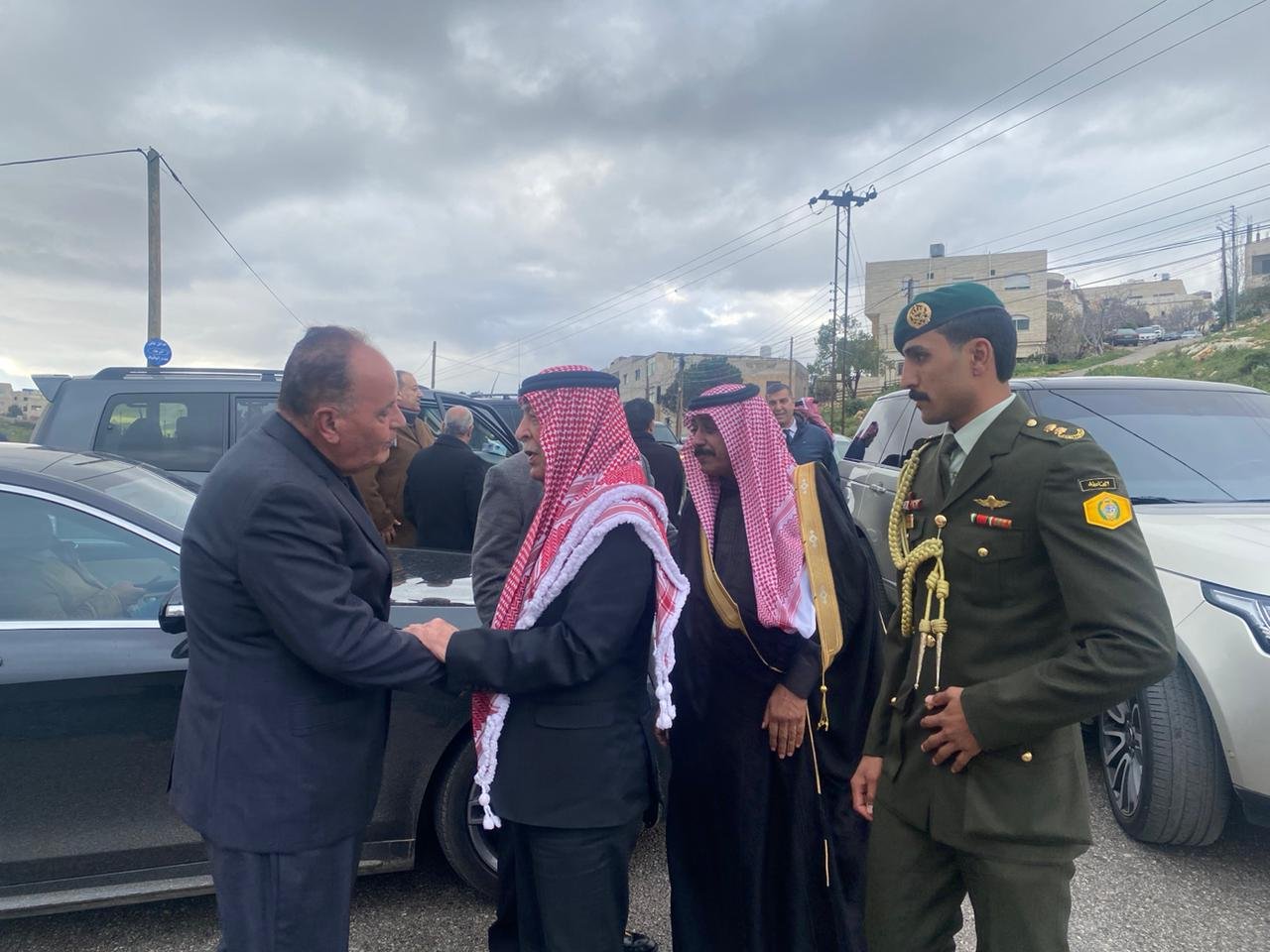 صورة حول : مندوبا عن الملك .. العيسوي يعزي عشيرة القطيشات مندوبا عن الملك .. العيسوي يعزي عشيرة القطيشات