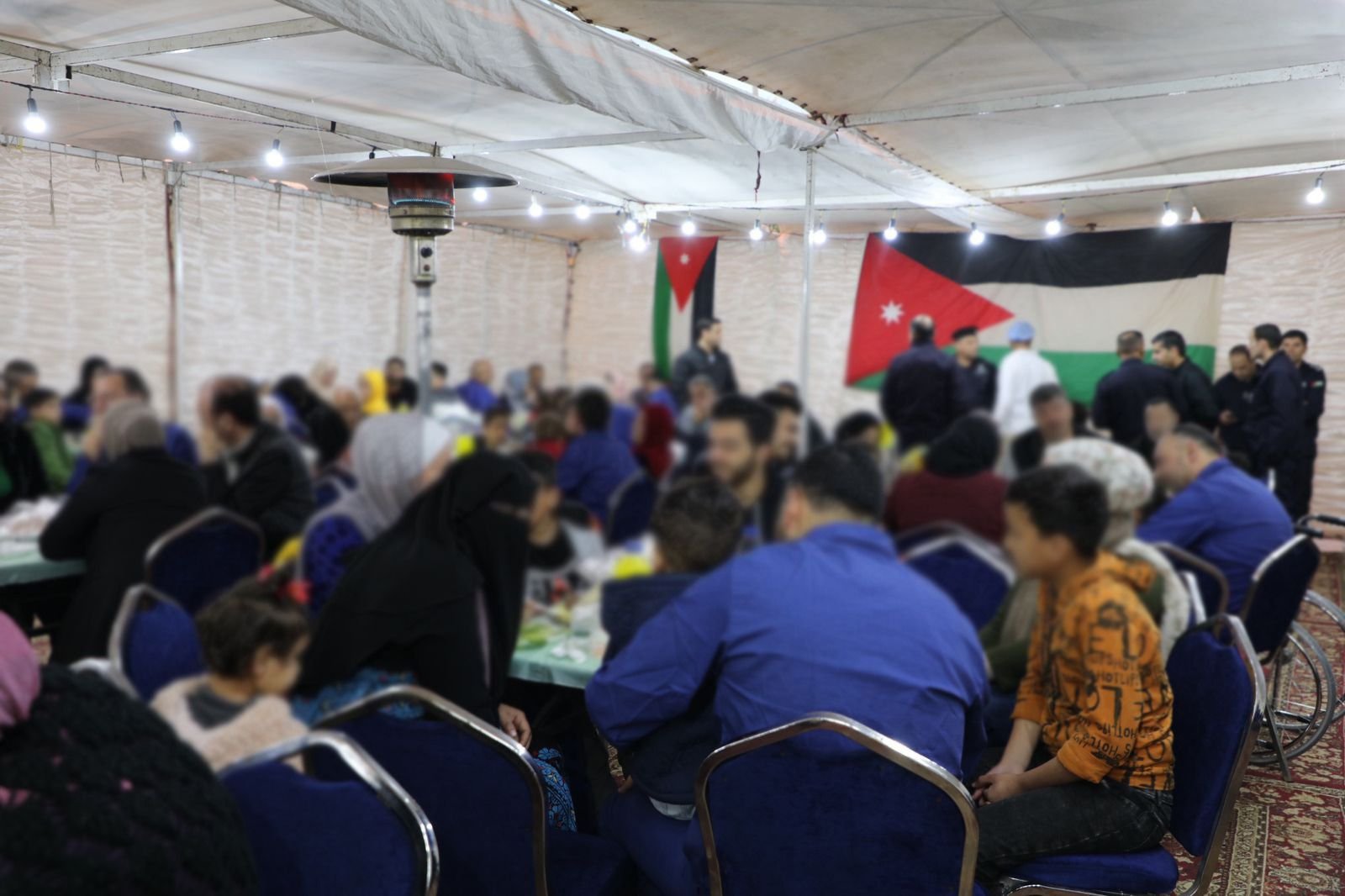 صورة حول : بالصور .. إفطارات رمضانية للنزلاء وذويهم على موائد مراكز الإصلاح والتأهيل بالصور .. إفطارات رمضانية للنزلاء وذويهم على موائد مراكز الإصلاح والتأهيل