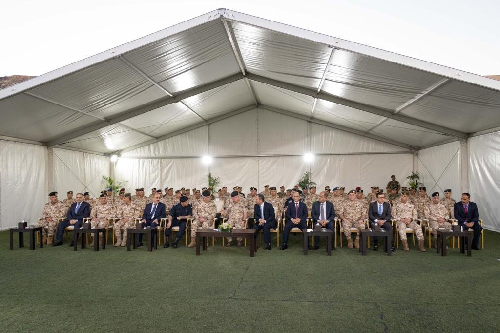 الملك يحضر مأدبة إفطار الجيش العربي