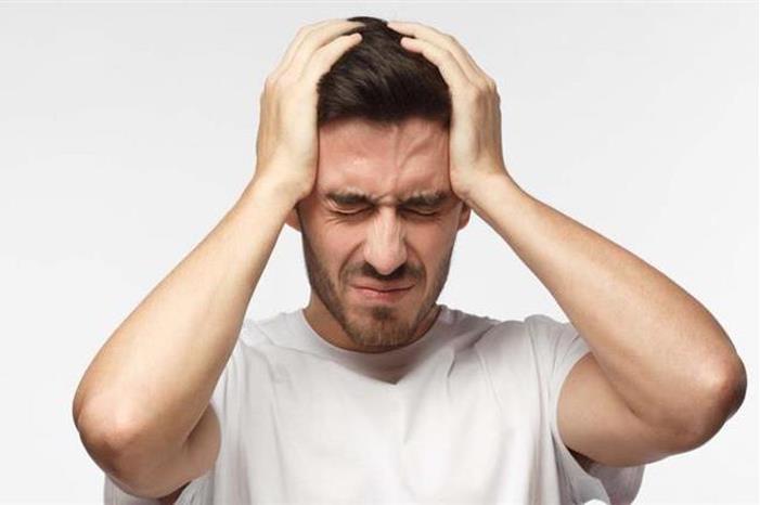 صورة حول : أعراض صداع الجوع.. كيف تتخلص منه؟ أعراض صداع الجوع.. كيف تتخلص منه؟
