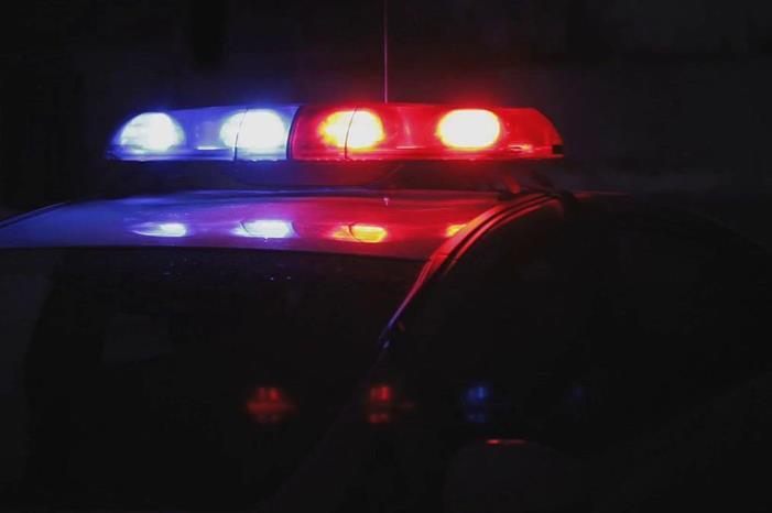 صورة حول : أمريكا .. حاول قتل زوجته فوقع في شرّ أعماله أمريكا .. حاول قتل زوجته فوقع في شرّ أعماله