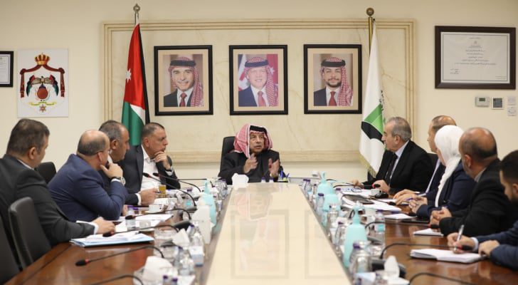 صورة حول : اجتماع حكومي لضمان مطابقة الأبنية في الأردن لكودات البناء اجتماع حكومي لضمان مطابقة الأبنية في الأردن لكودات البناء
