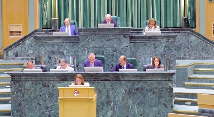 الأعيان يقر مشروعي قانوني الأحوال المدنية والعمل