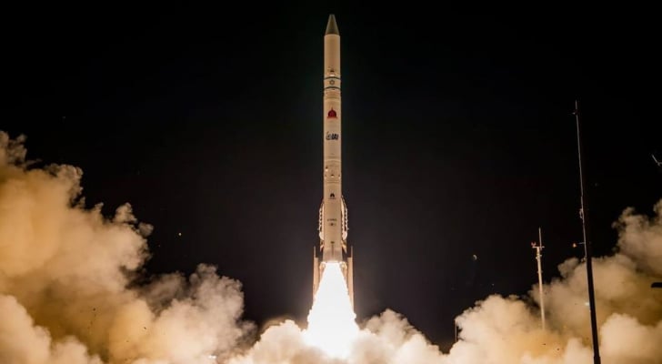 الاحتلال يطلق قمر تجسس جديد