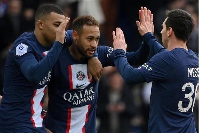 صورة حول : باريس سان جيرمان يستغني عن 3 أسماء كبيرة باريس سان جيرمان يستغني عن 3 أسماء كبيرة