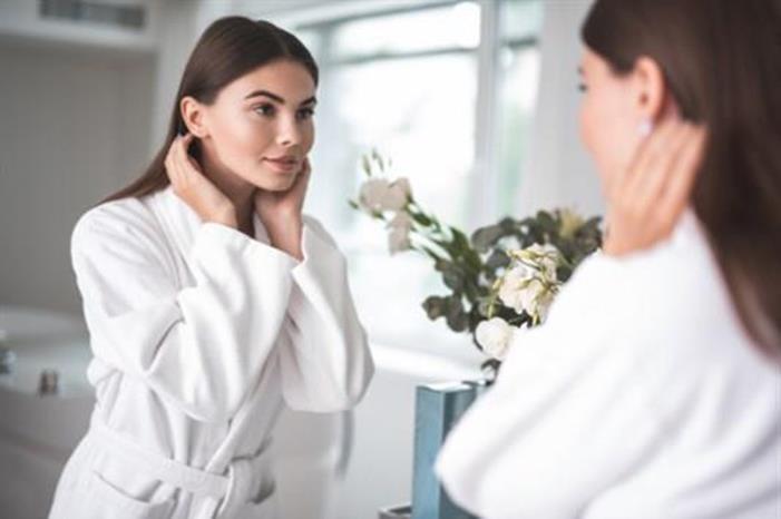 زيت جوز الهند... لماذا يؤذي بشرتك؟