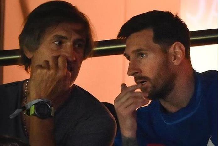 والد ميسي يخرج عن صمته بشأن العرض السعودي