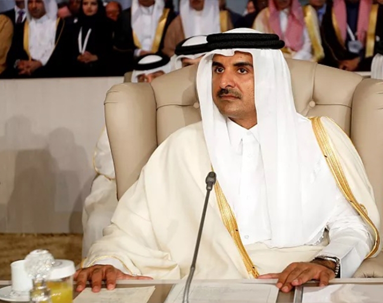 دوافع مغادرة أمير قطر قمة جدة قبل انتهائها