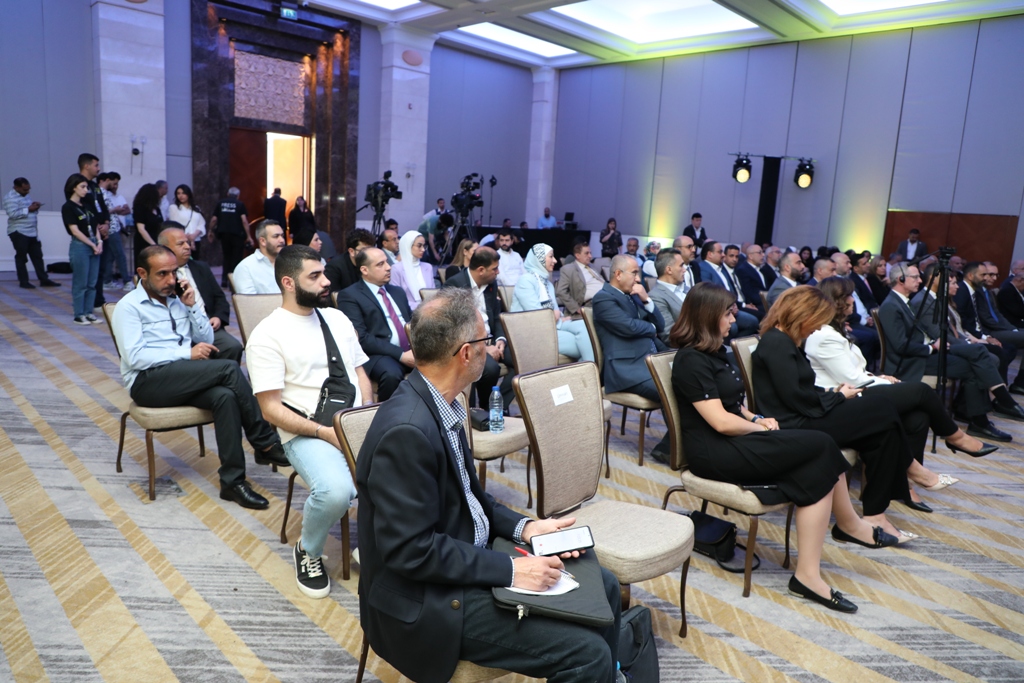 أمنية أول مشغل اتصالات وطني تُطلق خدمات الجيل الخامس رسمياً ... فيديو وصور