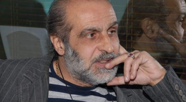 صورة حول : تشييع جثمان المخرج هشام شربتجي في دمشق تشييع جثمان المخرج هشام شربتجي في دمشق