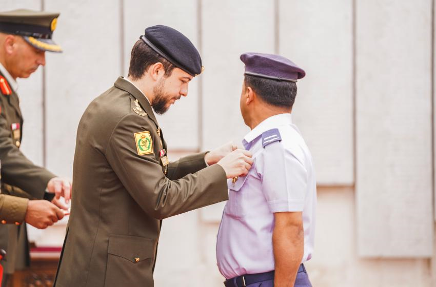 بالصور ... نائب الملك يرعى تقليد الأوسمة بمناسبة ذكرى الثورة العربية