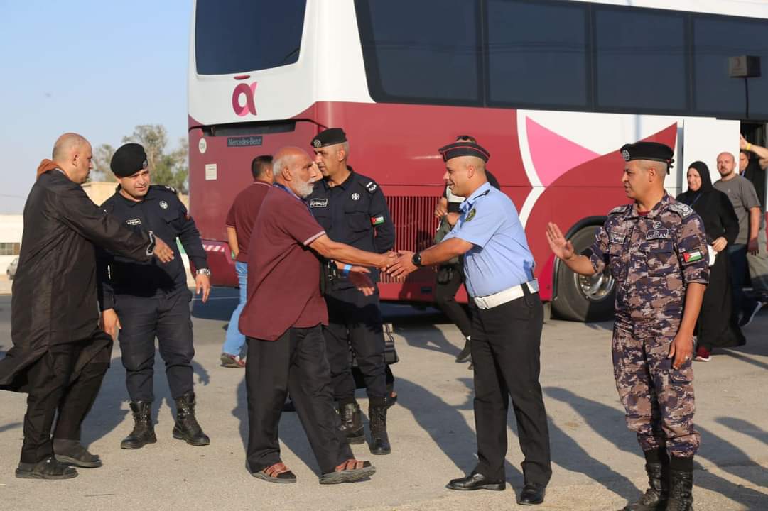 صورة حول : بالصور... نشامى الأمن العام وضيوف الرحمن من فلسطين بالصور... نشامى الأمن العام وضيوف الرحمن من فلسطين