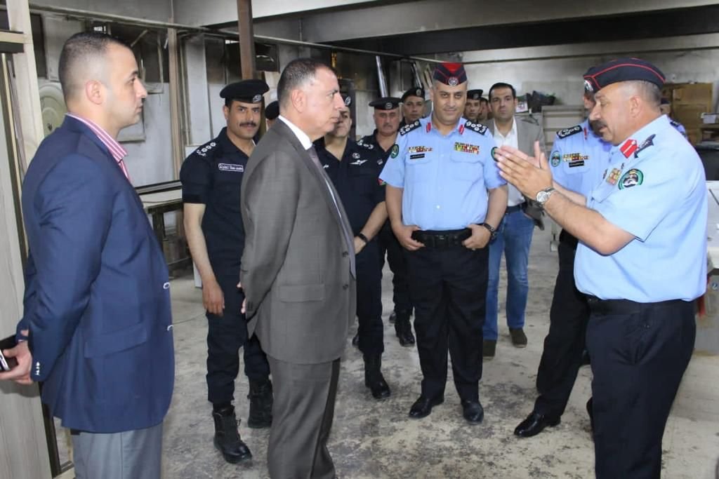 وزير الداخلية يزور مركز اصلاح وتأهيل سواقة