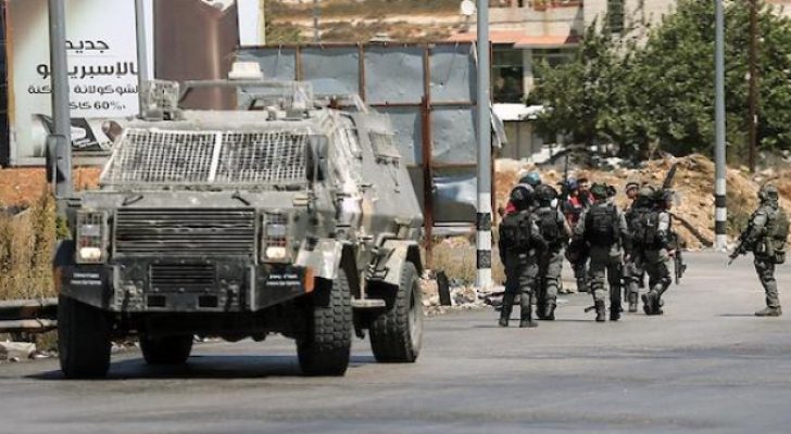 صورة حول : الاحتلال يقتحم قريتي الجلمة ورمانة في جنين الاحتلال يقتحم قريتي الجلمة ورمانة في جنين