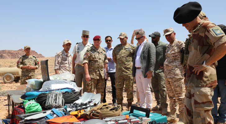 كتيبة التدخل السريع المغاوير ٦١ تنفذ تمرين “جبل ٤” مع القوات الخاصة الفرنسية