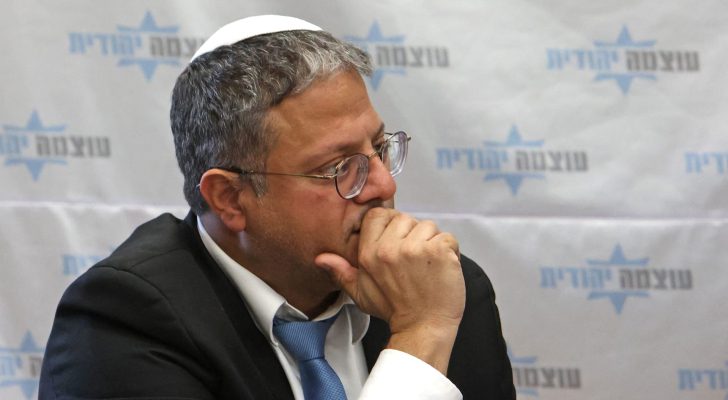 مشروع قانون يتيح لـبن غفير صلاحيات فرض الاعتقال الإداري