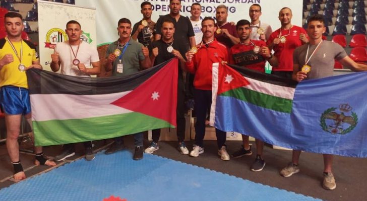 صورة حول : نشامى الأمن العام يتوجون بالذهب في بطولة الأندية الدولية للكيك بوكسينغ نشامى الأمن العام يتوجون بالذهب في بطولة الأندية الدولية للكيك بوكسينغ