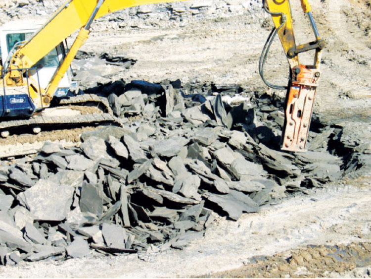 مطلوب شراء حفارة تنقيب عن المعادن