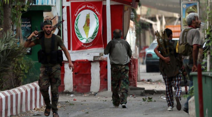 صورة حول : الأونروا تعلق خدماتها في مخيم عين الحلوة بلبنان الأونروا تعلق خدماتها في مخيم عين الحلوة بلبنان