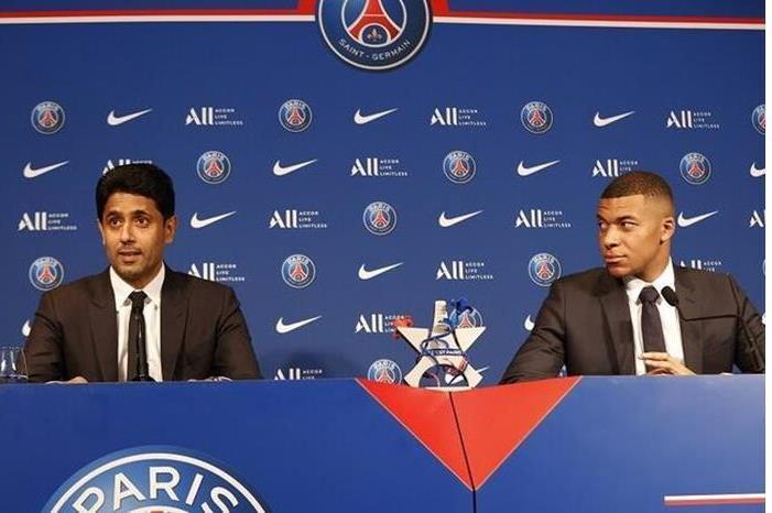 الخليفي يوجه رسالة " مبطنة" لمهاجمه كيليان مبابي