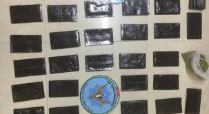 مكافحة المخدرات الفلسطينية تضبط ٢٨ فرش حشيش في رفح