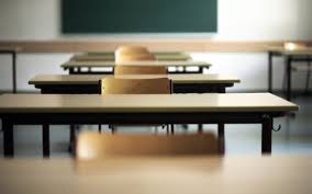 الصوراني: مدارس خاصة تتلاعب بعقود المعلمين بقلم رصاص